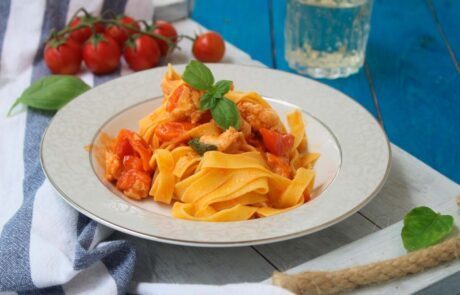 Tagliatelle pesce Persico e Pachino