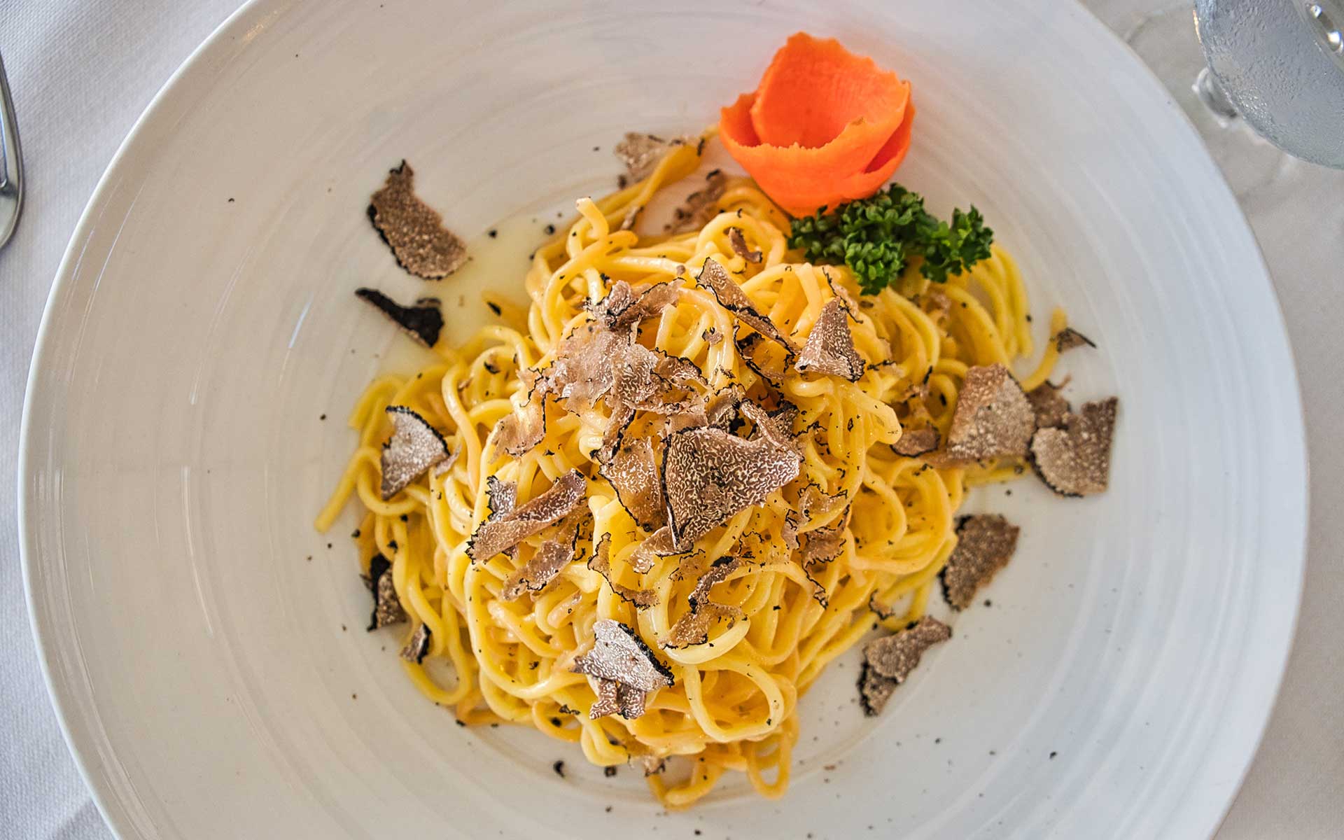 tagliatelle al tartufo